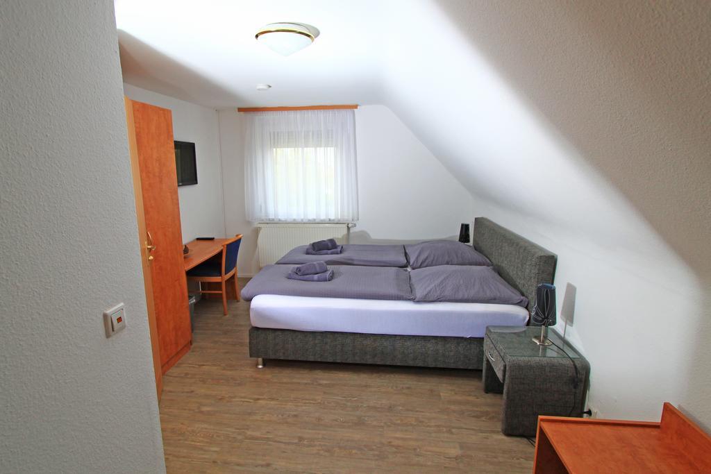 Hotel Sonnenhof Sindelfingen Rum bild